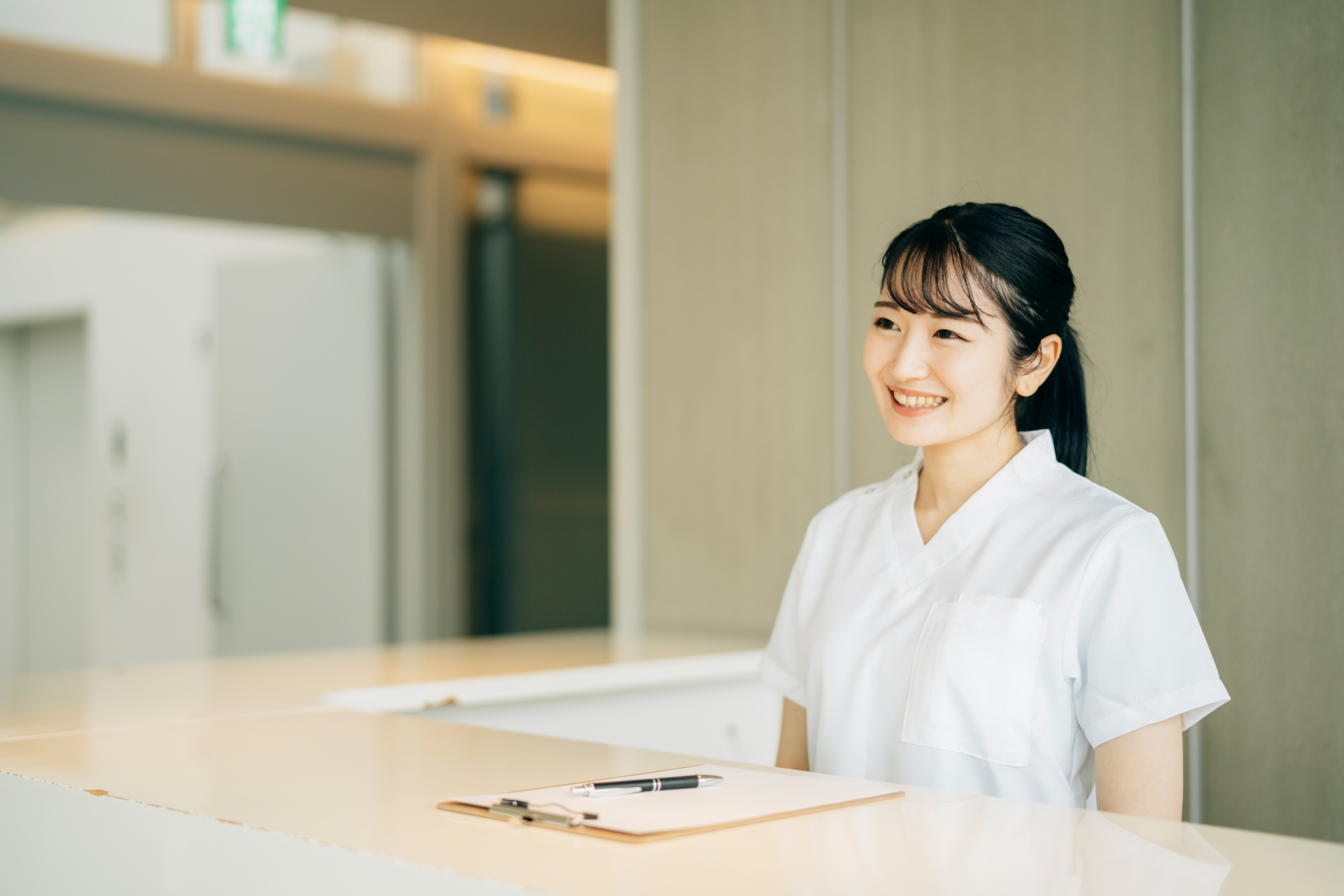 平日夜間・日曜も営業